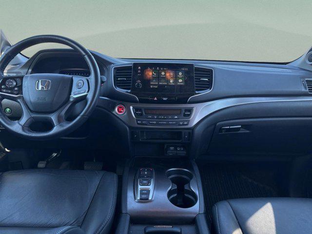 used 2022 Honda Pilot car, priced at $24,888