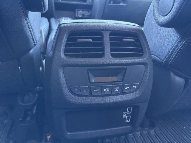 used 2022 Honda Pilot car, priced at $24,888