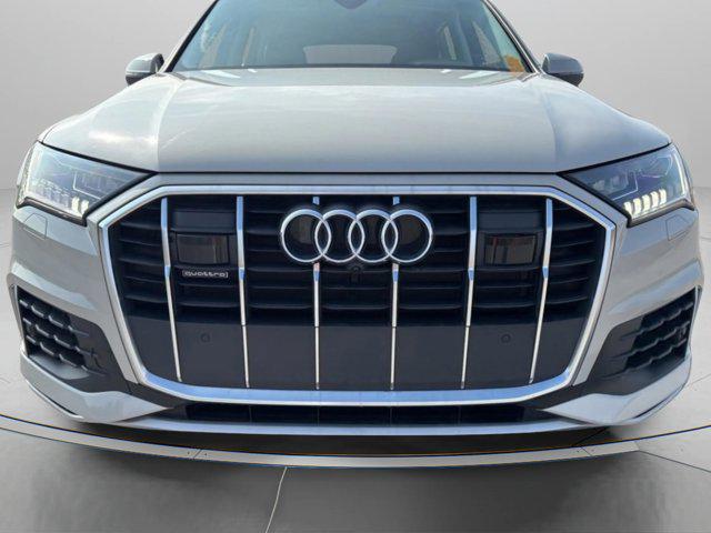 used 2024 Audi Q7 car, priced at $41,533