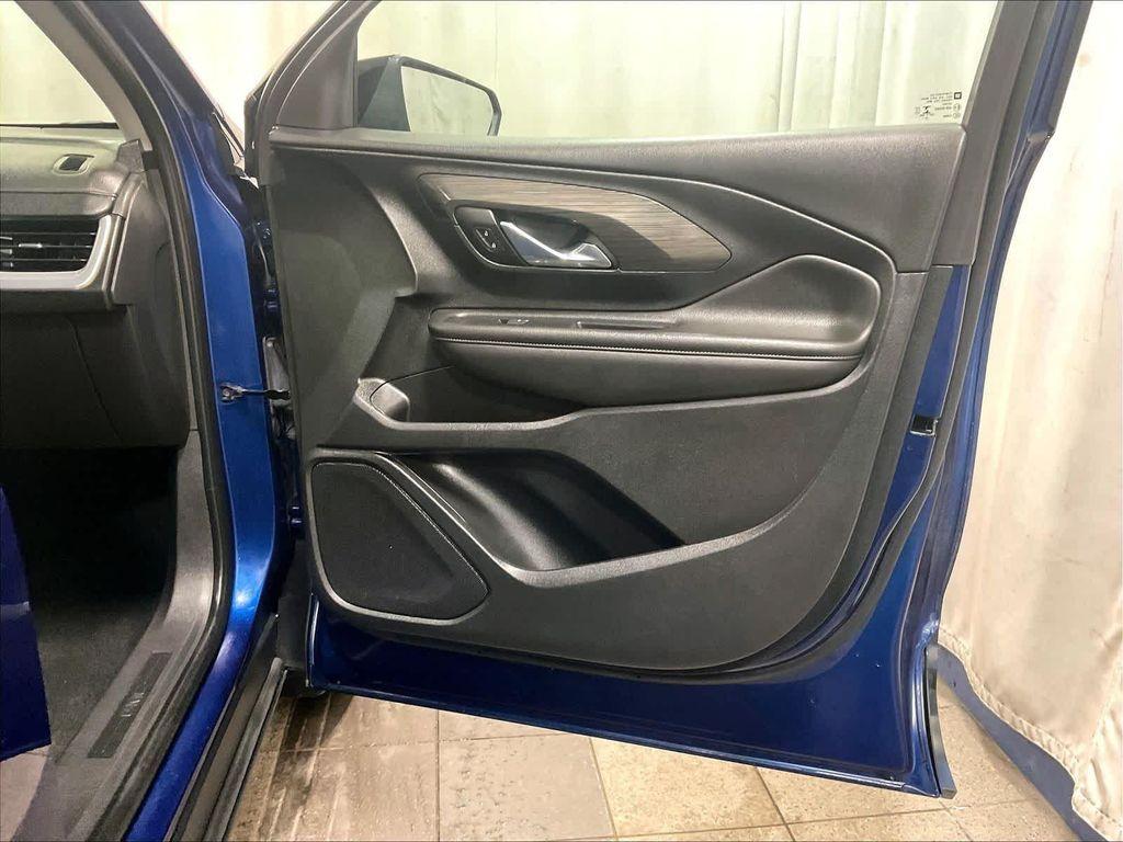 used 2023 GMC Terrain car, priced at $22,900