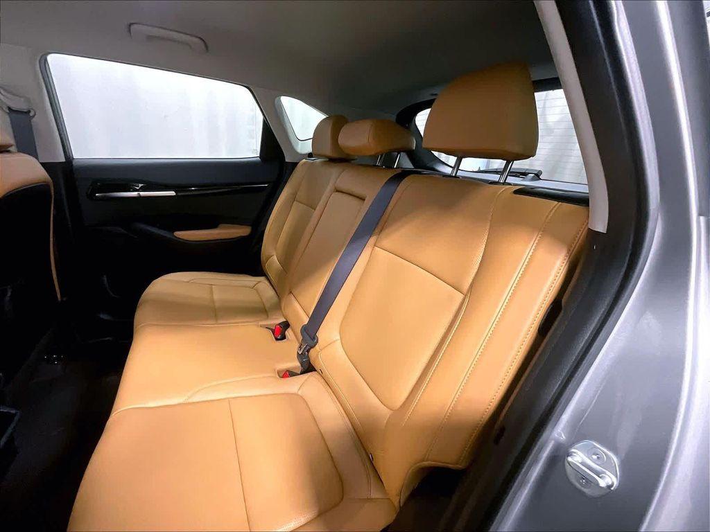 used 2024 Kia Seltos car, priced at $23,100