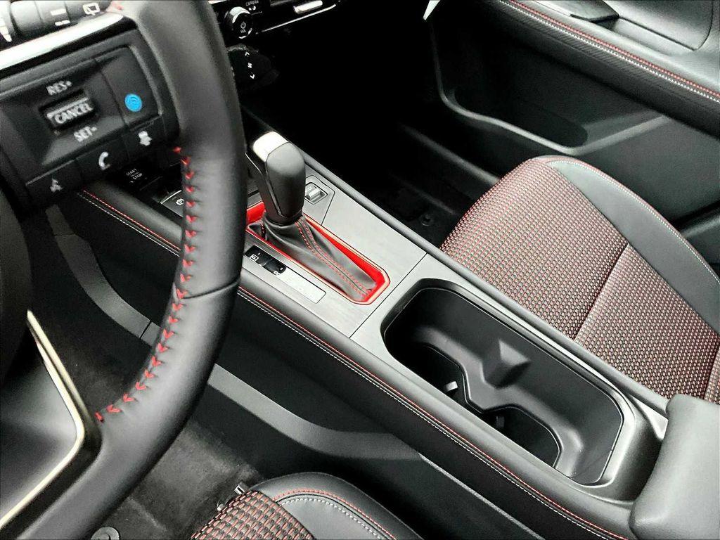 new 2025 Nissan Kicks car, priced at $29,037