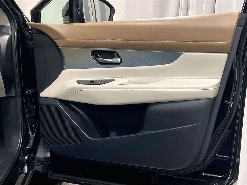 used 2025 Nissan Murano car, priced at $39,900