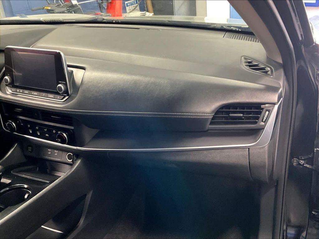 used 2024 Nissan Rogue car, priced at $21,129