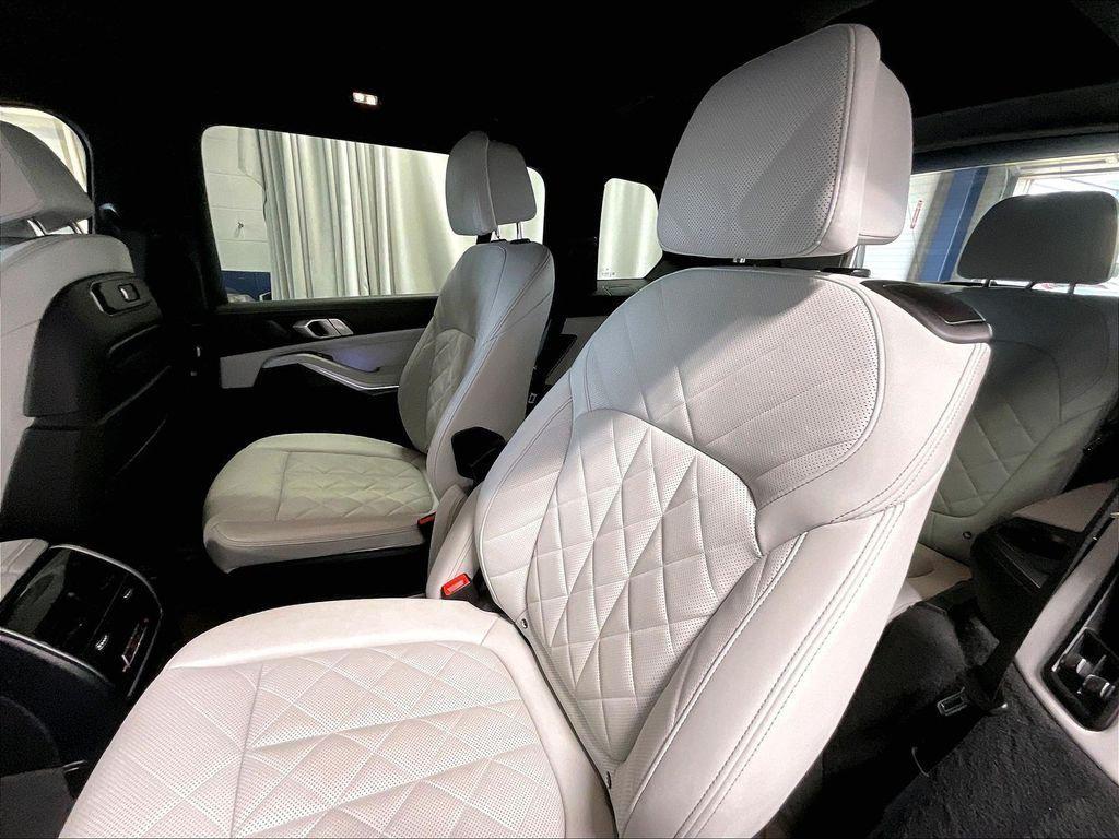 used 2023 BMW X7 car, priced at $55,129
