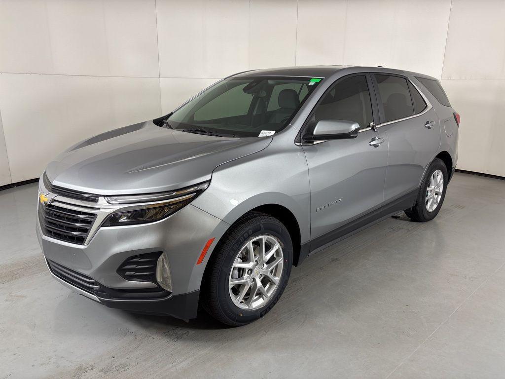 used 2024 Chevrolet Equinox car, priced at $18,400