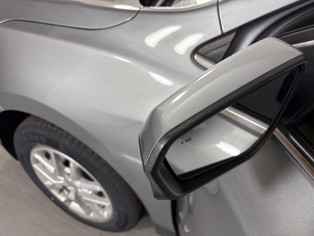 used 2024 Chevrolet Equinox car, priced at $18,400