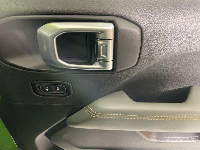 new 2025 Jeep Gladiator car, priced at $49,900