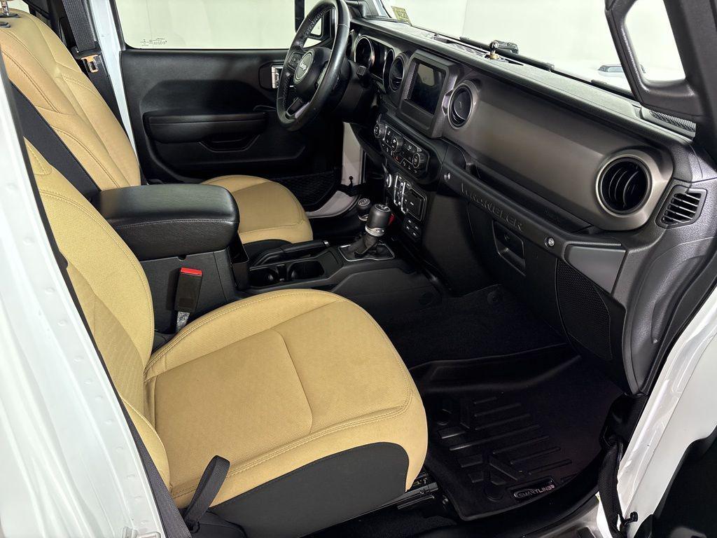 used 2021 Jeep Wrangler Unlimited car, priced at $27,900