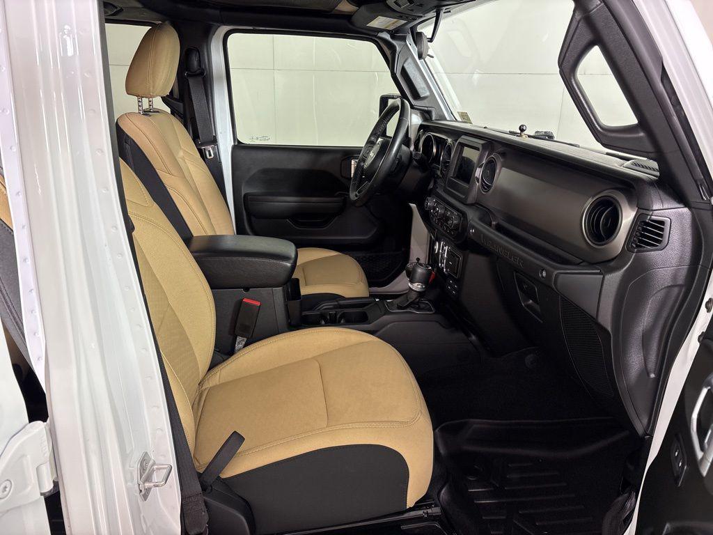 used 2021 Jeep Wrangler Unlimited car, priced at $27,900