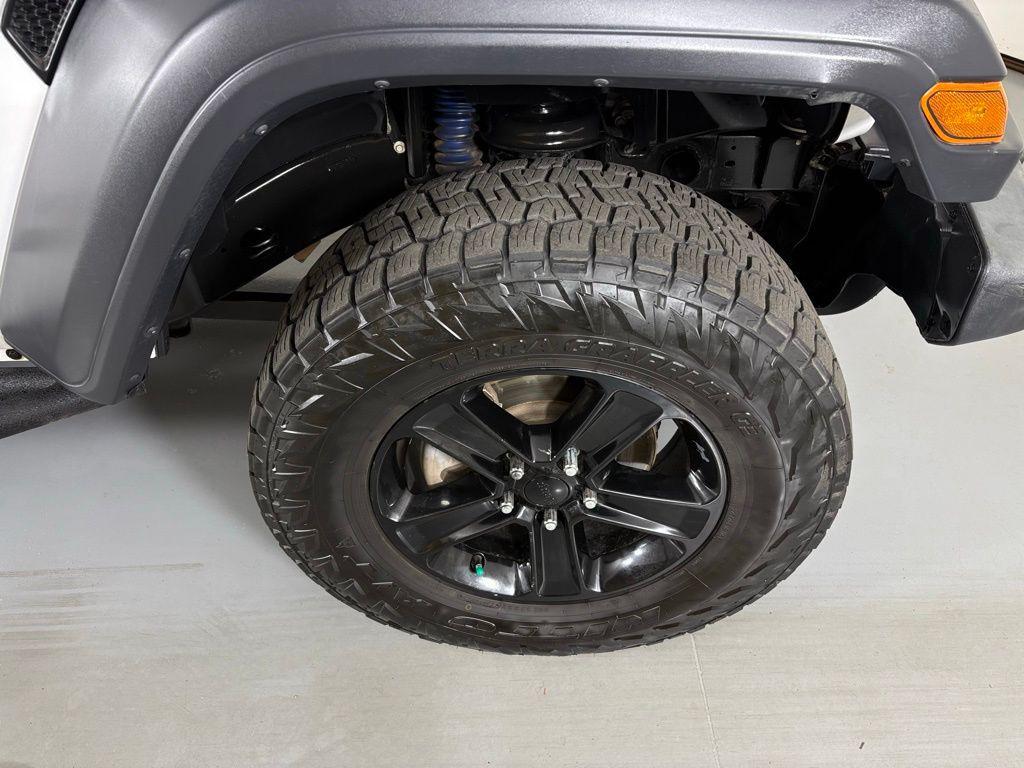 used 2018 Jeep Wrangler Unlimited car, priced at $12,900