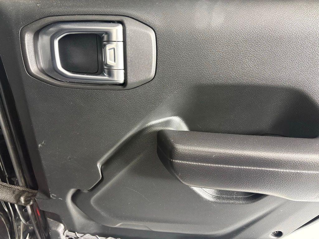 used 2020 Jeep Gladiator car, priced at $32,800