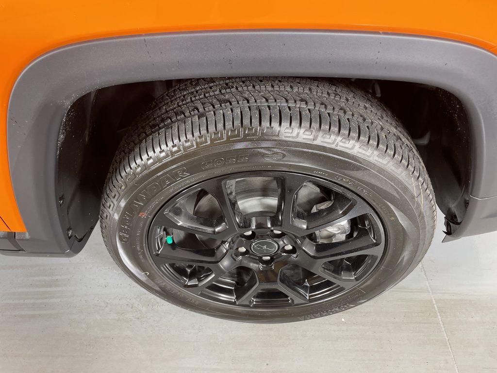 new 2026 Jeep Compass car, priced at $29,175