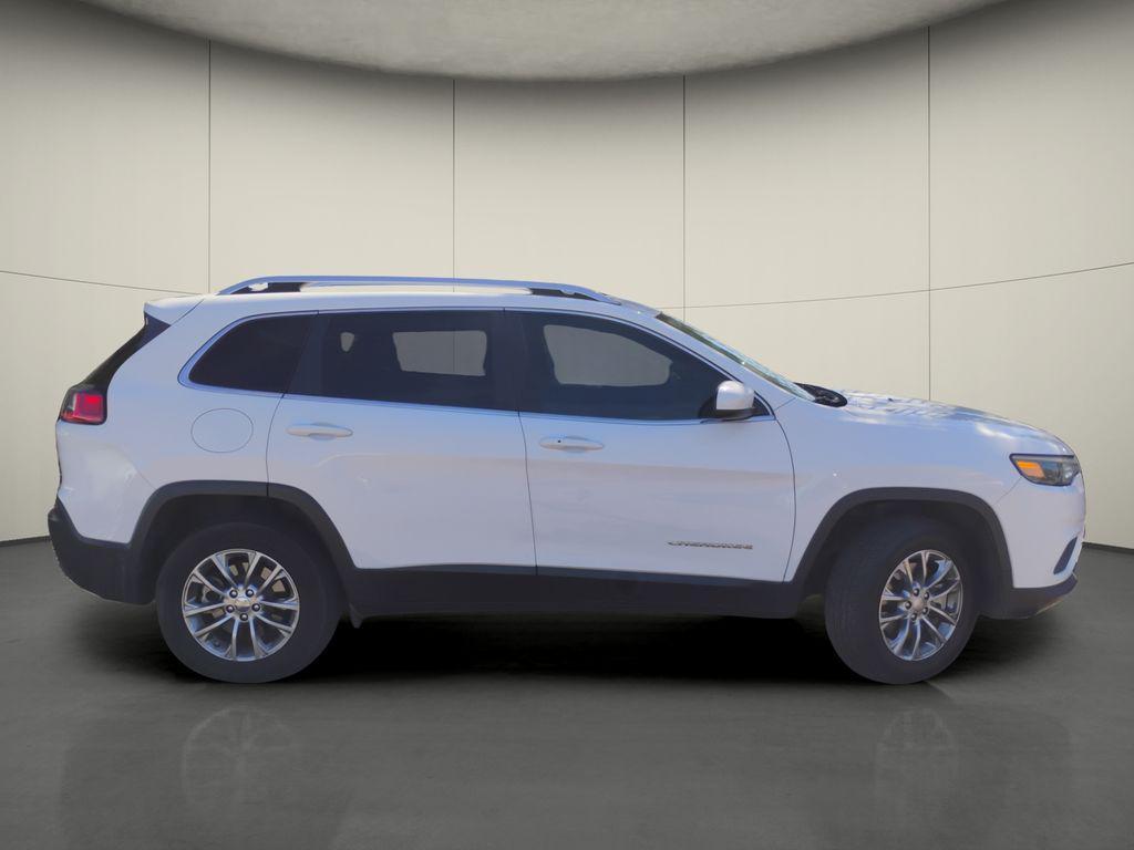 used 2019 Jeep Cherokee car, priced at $15,799