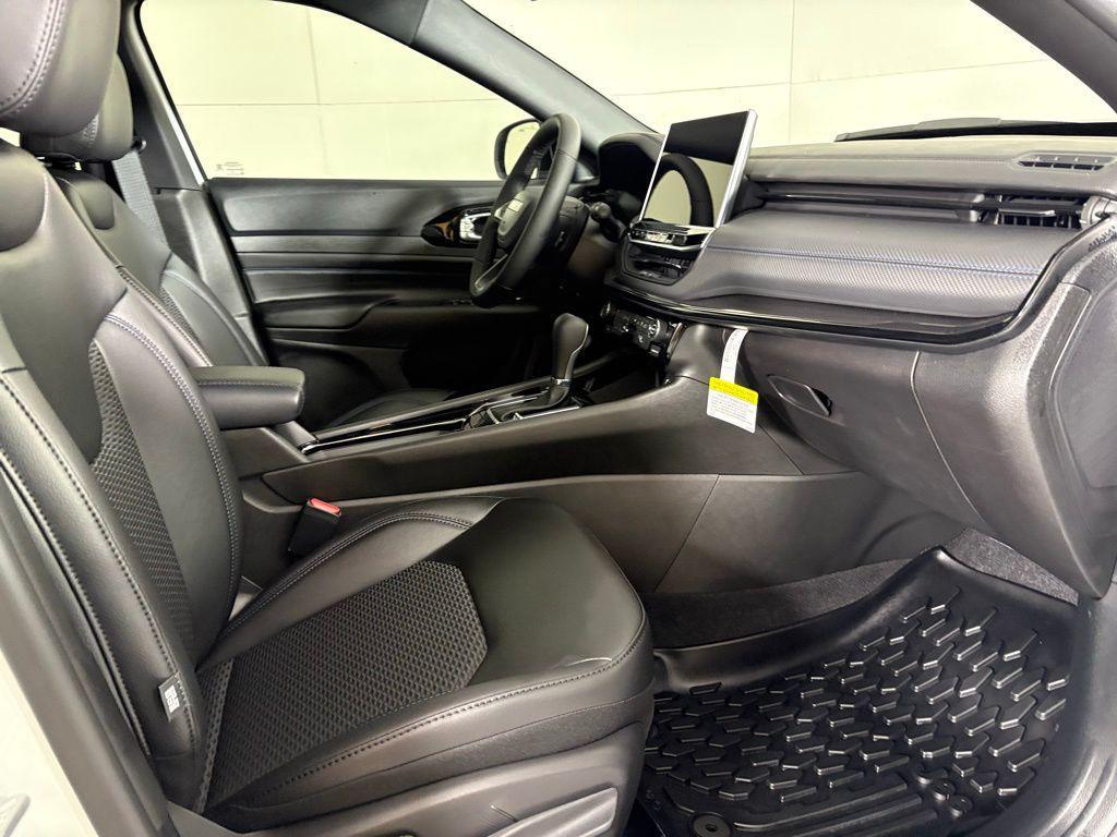 new 2026 Jeep Compass car, priced at $26,500