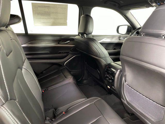 new 2025 Jeep Grand Cherokee L car, priced at $42,800