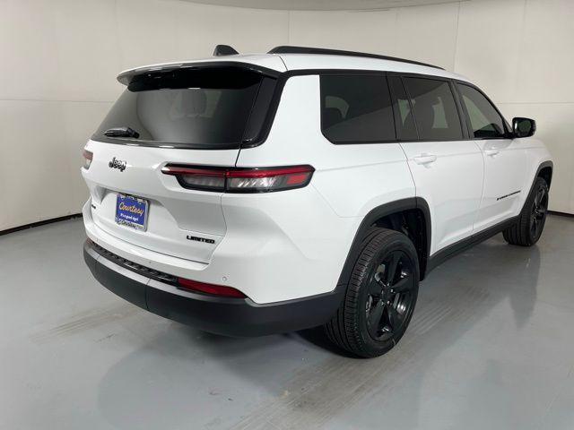 new 2025 Jeep Grand Cherokee L car, priced at $42,800