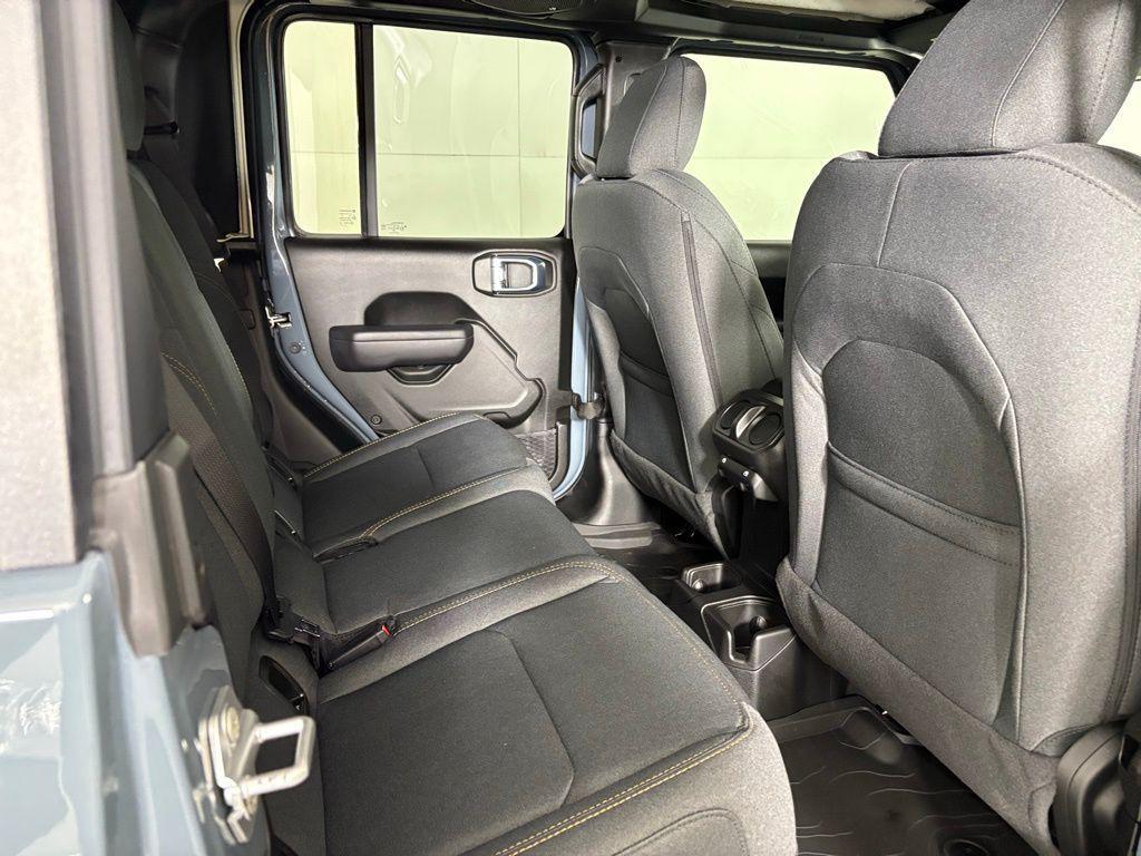 new 2026 Jeep Gladiator car, priced at $47,900