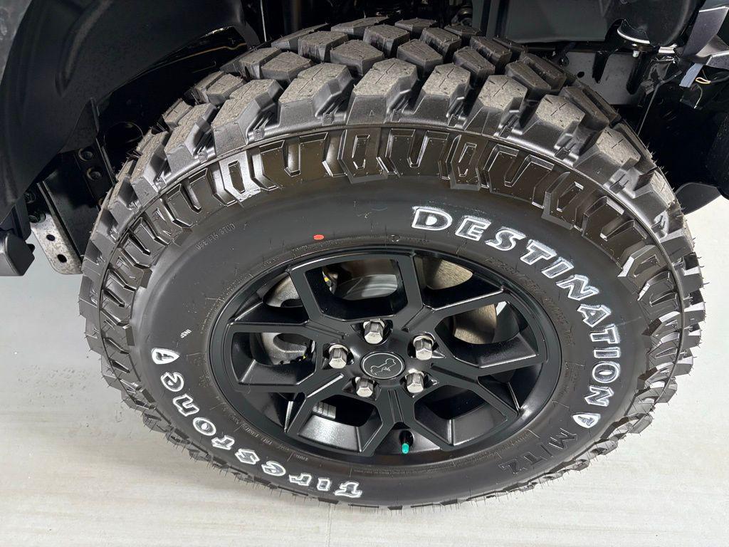 new 2026 Jeep Gladiator car, priced at $47,900