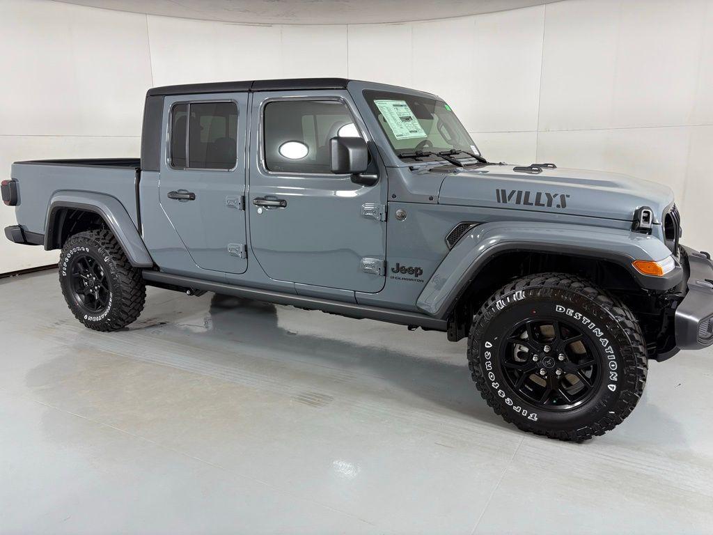 new 2026 Jeep Gladiator car, priced at $47,900