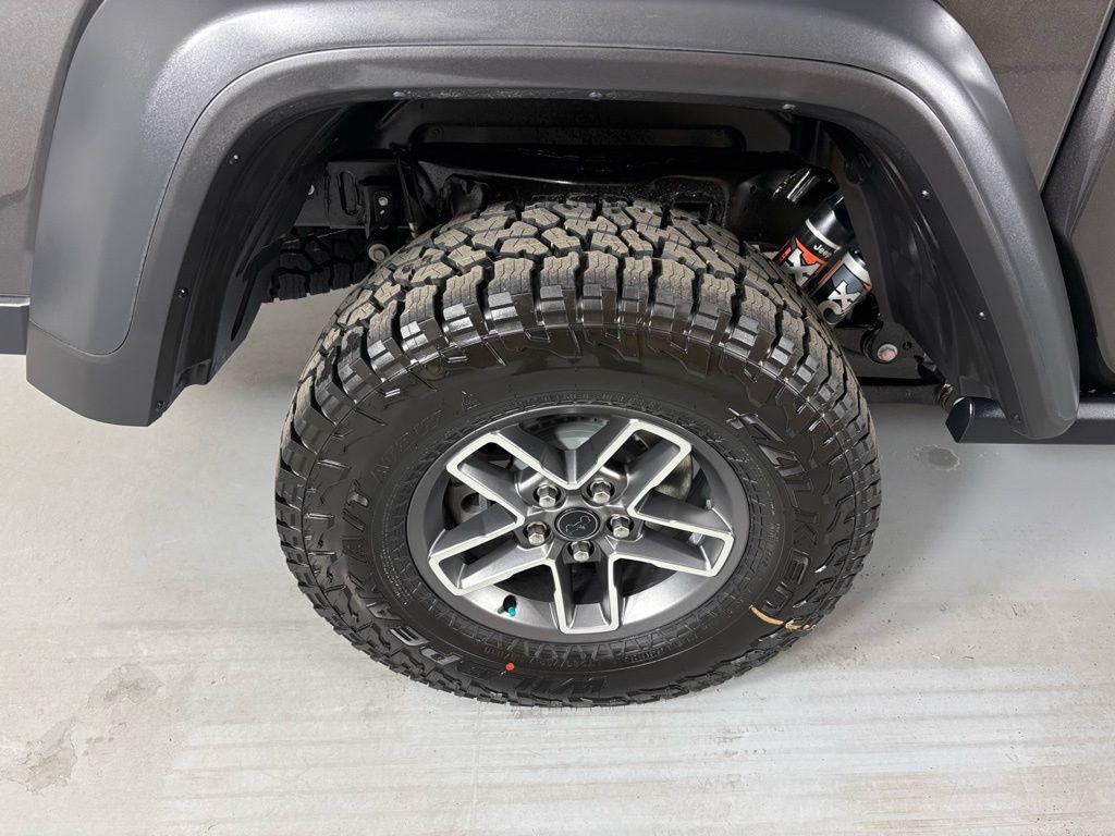new 2026 Jeep Gladiator car, priced at $43,745