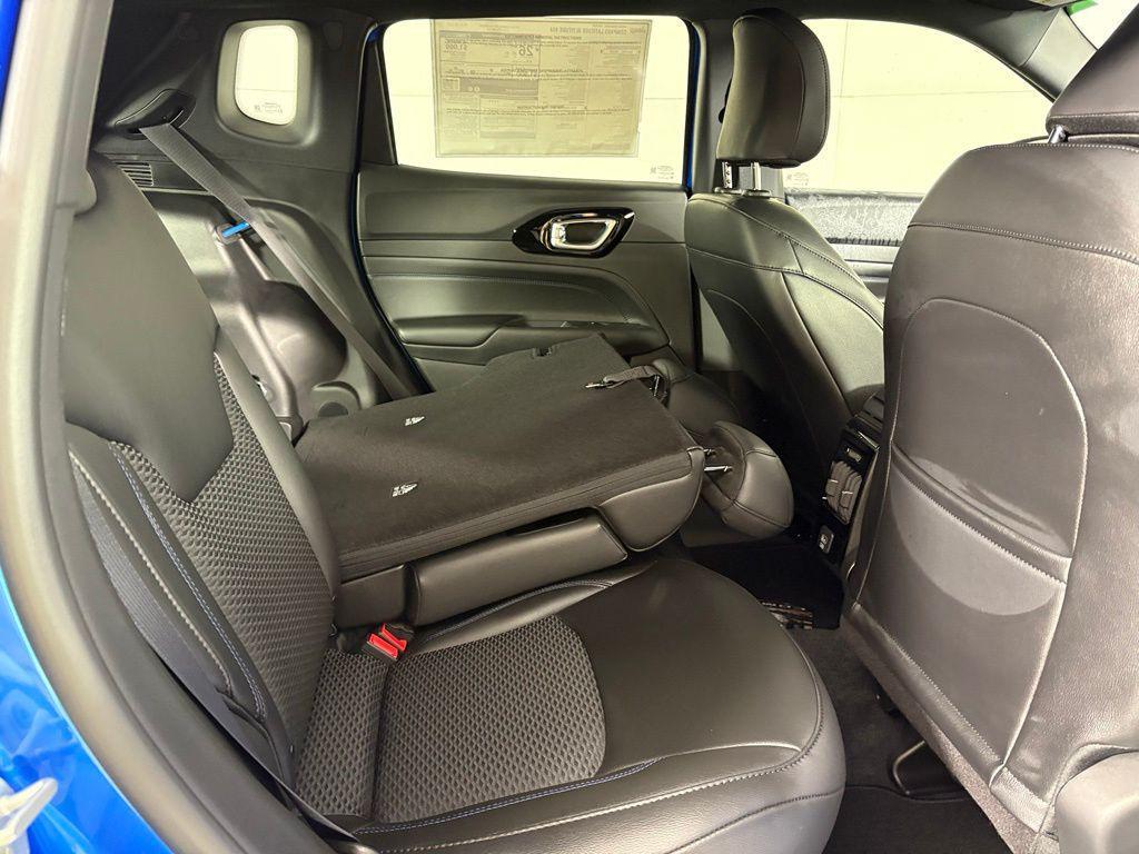 new 2026 Jeep Compass car, priced at $25,900