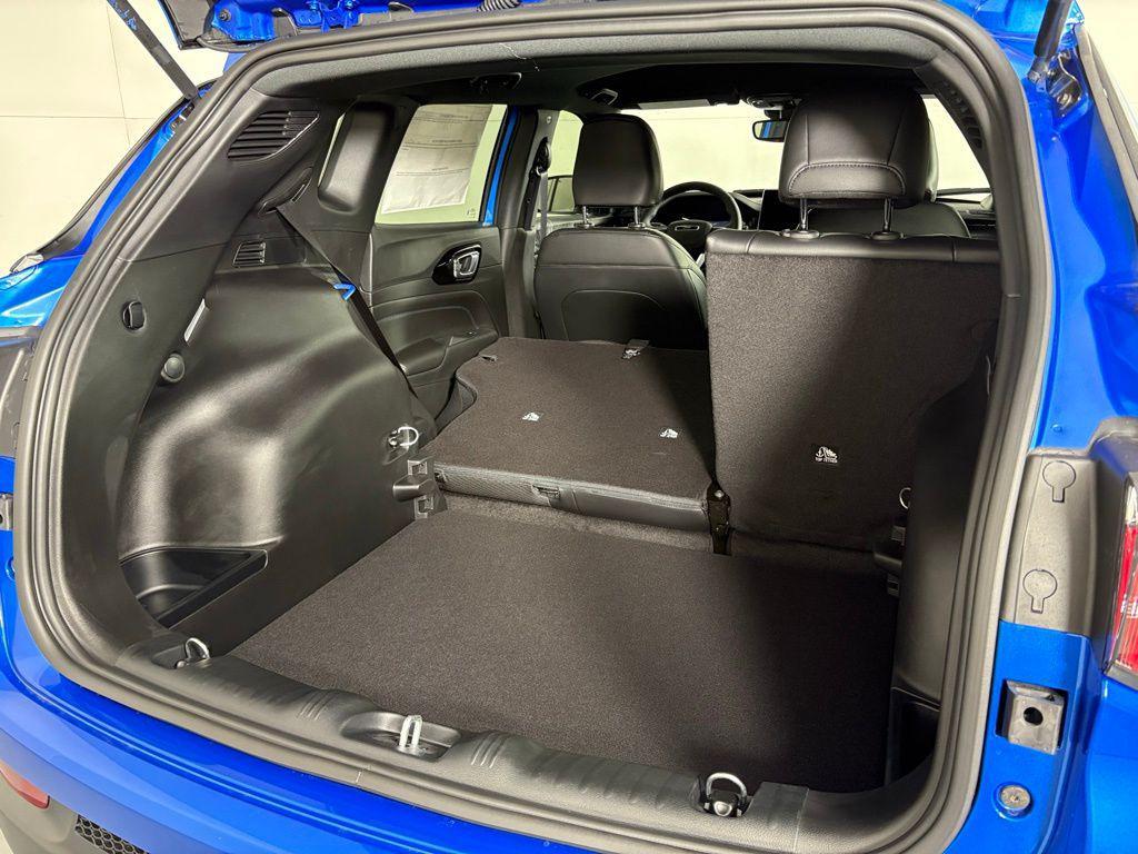 new 2026 Jeep Compass car, priced at $25,900