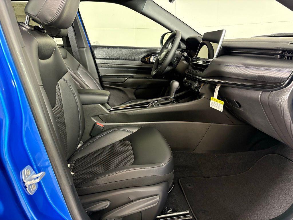 new 2026 Jeep Compass car, priced at $25,900