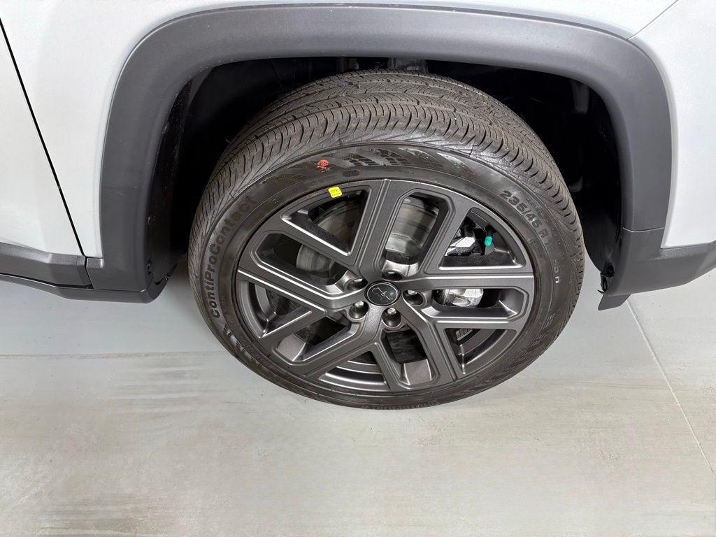 new 2026 Jeep Compass car, priced at $32,900