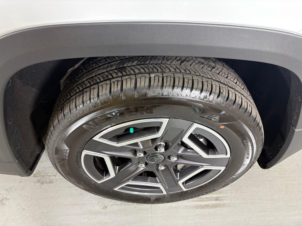 new 2026 Jeep Cherokee car, priced at $41,000