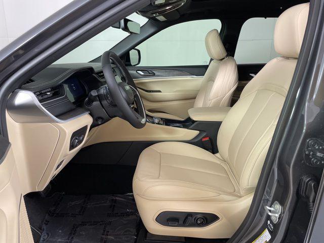 new 2025 Jeep Grand Cherokee L car, priced at $46,280