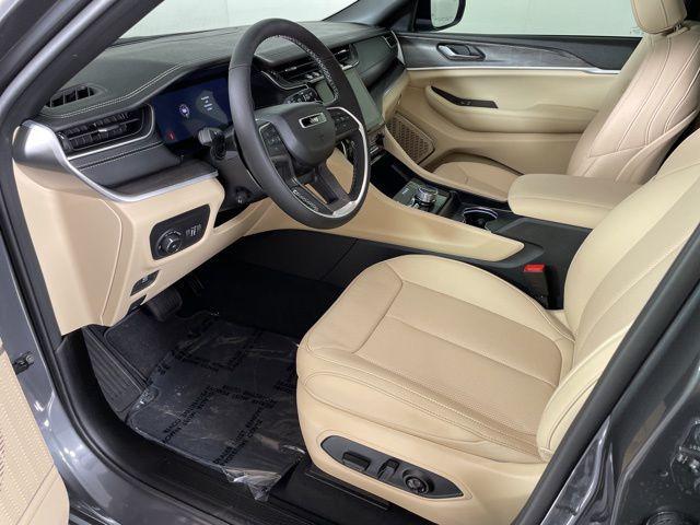 new 2025 Jeep Grand Cherokee L car, priced at $46,280