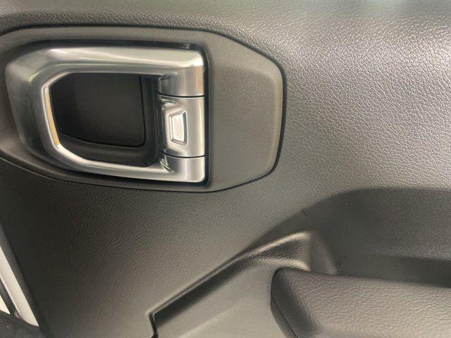 new 2025 Jeep Gladiator car, priced at $42,600