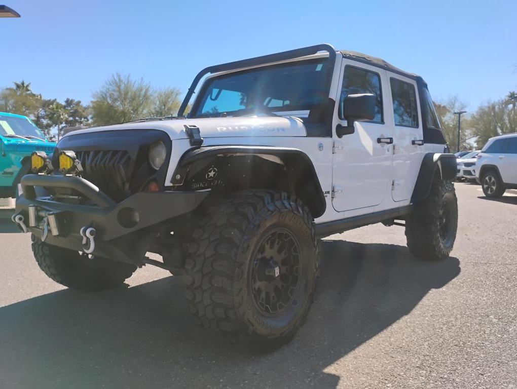 used 2013 Jeep Wrangler Unlimited car, priced at $17,900
