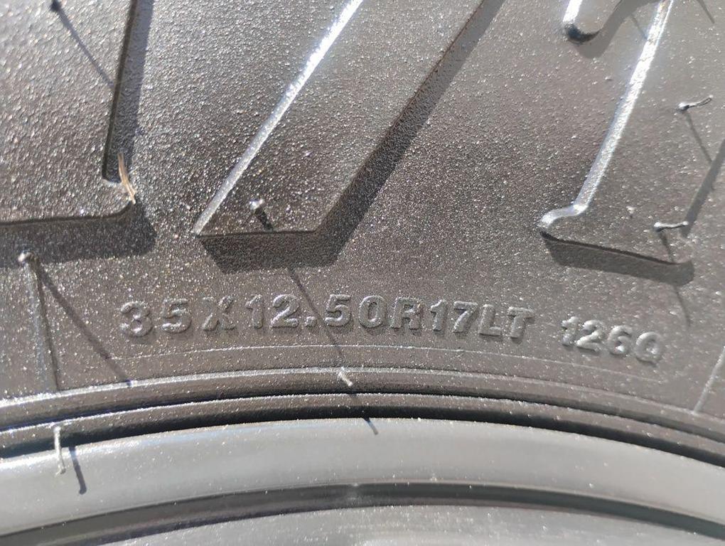 used 2013 Jeep Wrangler Unlimited car, priced at $17,900