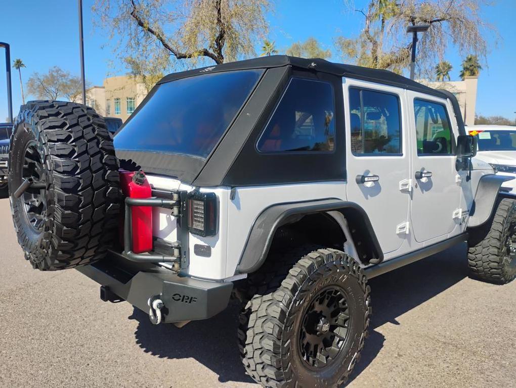used 2013 Jeep Wrangler Unlimited car, priced at $17,900