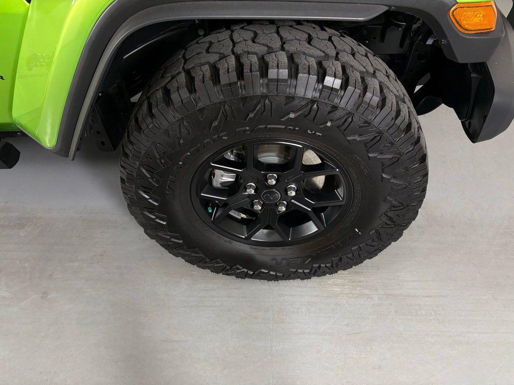 used 2025 Jeep Gladiator car, priced at $39,900