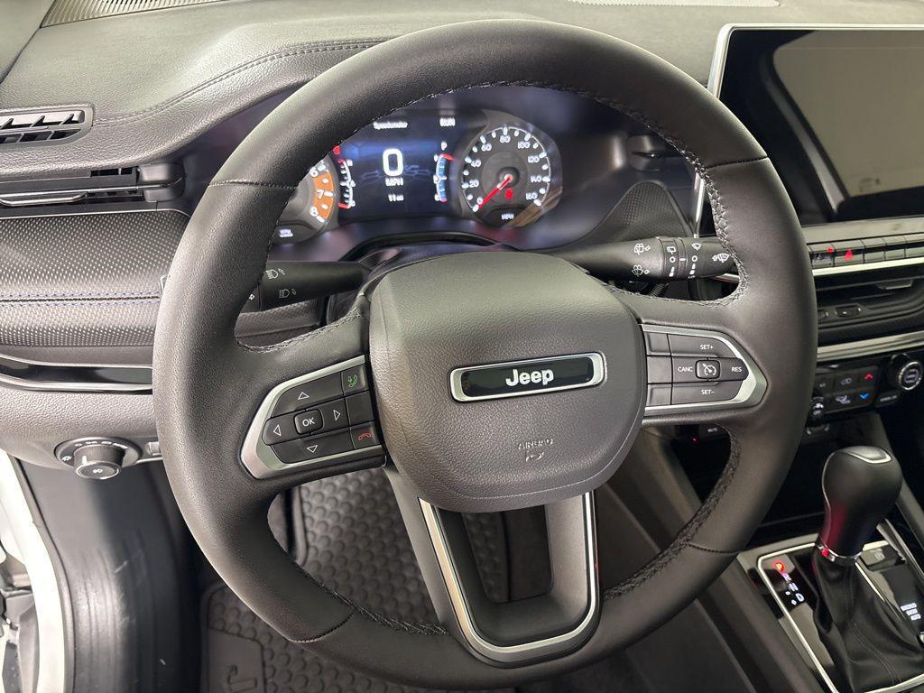 new 2026 Jeep Compass car, priced at $32,900