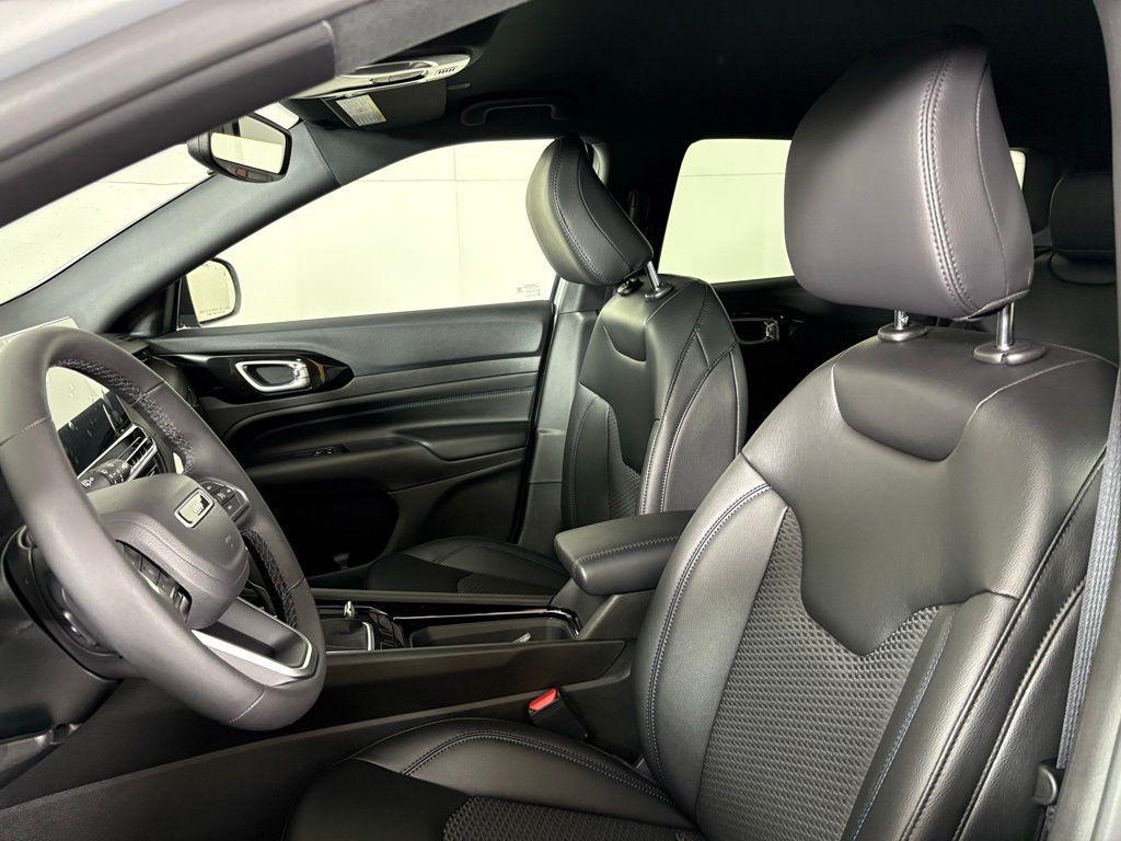 new 2026 Jeep Compass car, priced at $27,080