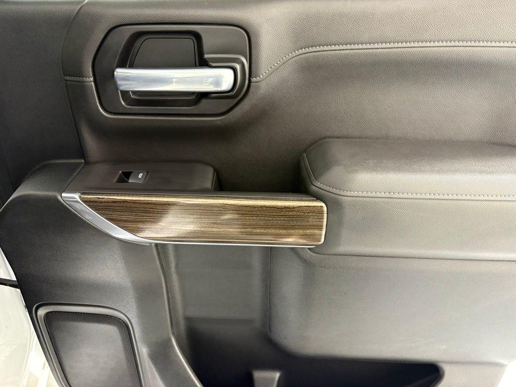 used 2021 Chevrolet Silverado 1500 car, priced at $28,800