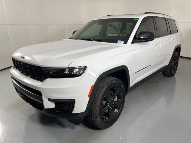 new 2025 Jeep Grand Cherokee L car, priced at $46,685