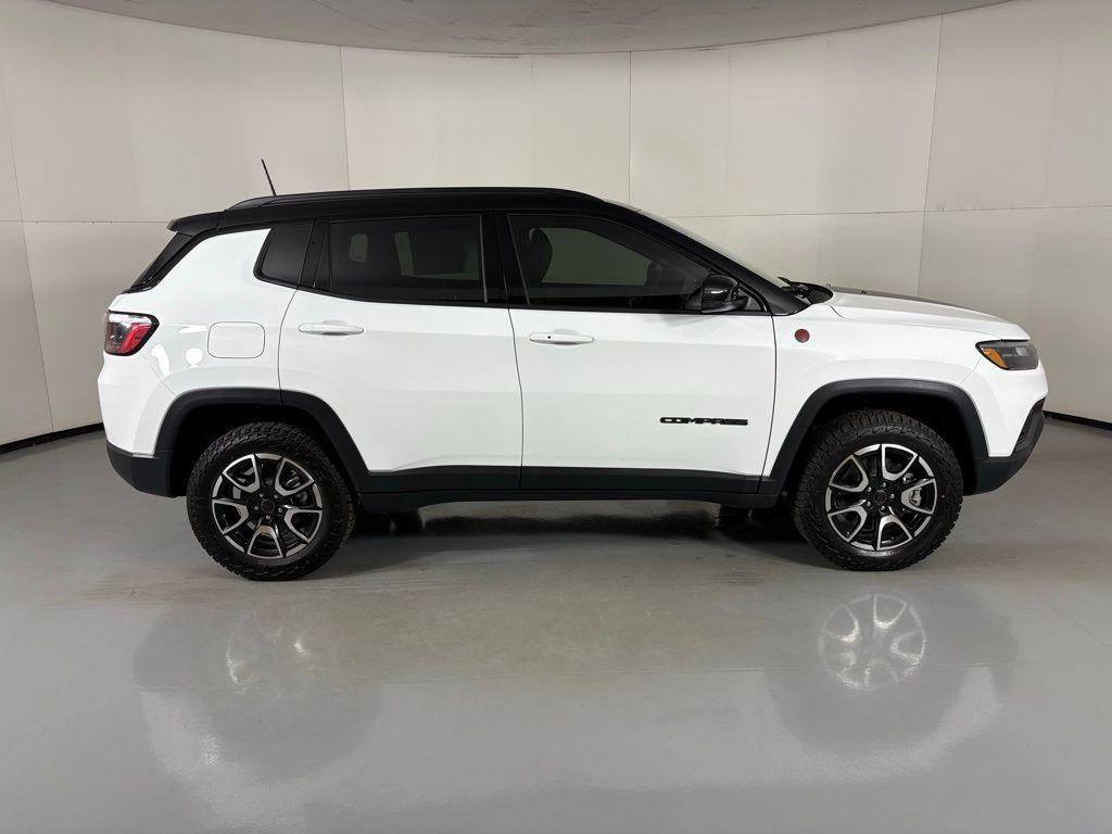 new 2026 Jeep Compass car, priced at $32,900