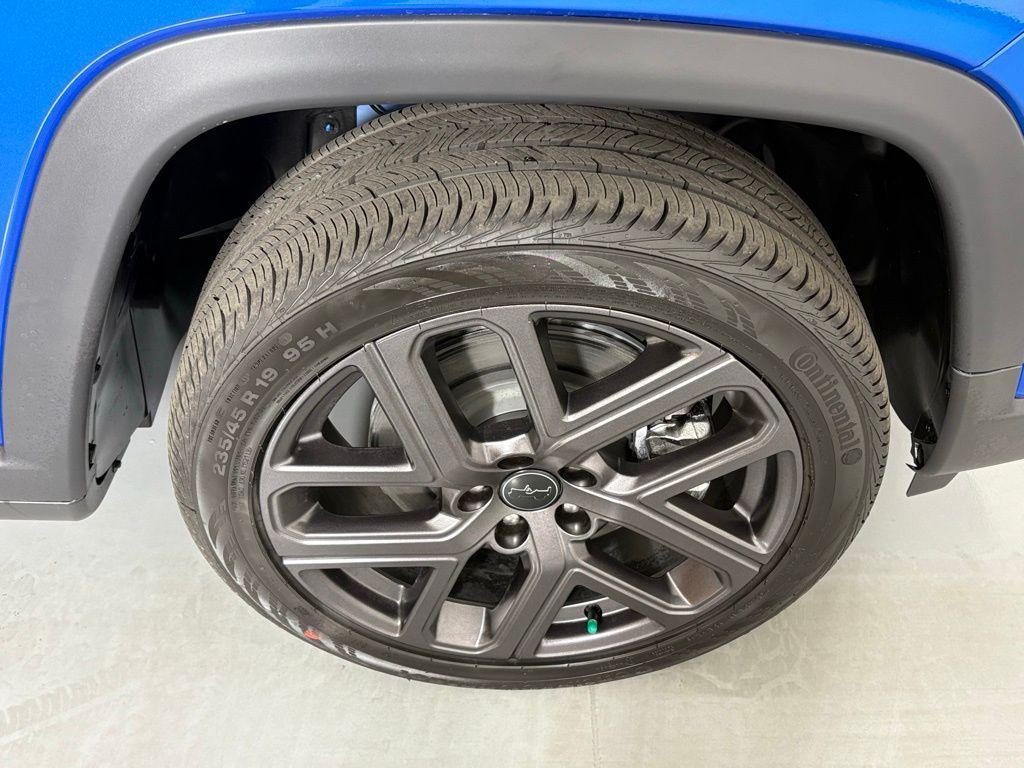 new 2026 Jeep Compass car, priced at $32,900