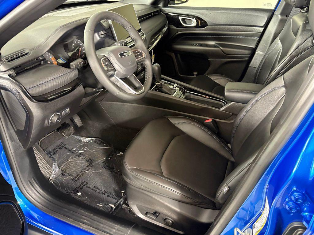 new 2026 Jeep Compass car, priced at $32,900