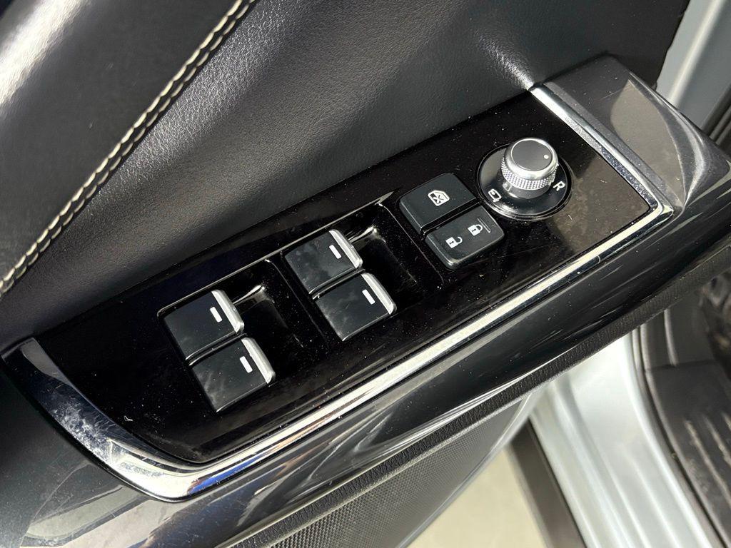 used 2023 Mazda CX-9 car, priced at $21,800