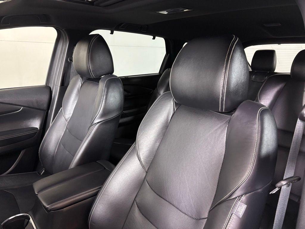 used 2023 Mazda CX-9 car, priced at $21,800