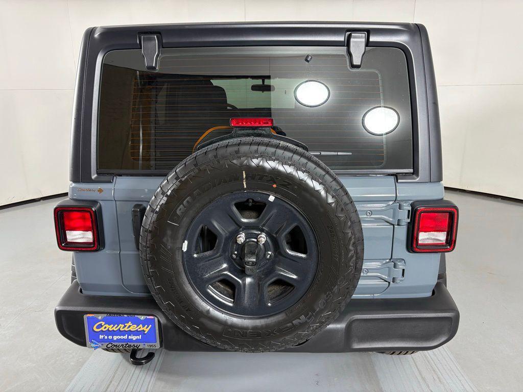 new 2026 Jeep Wrangler car, priced at $41,450