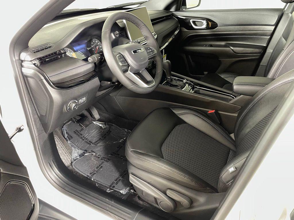 new 2026 Jeep Compass car, priced at $30,251