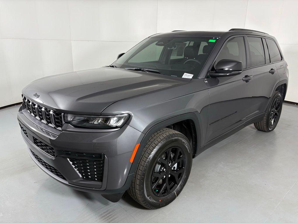 new 2026 Jeep Grand Cherokee car, priced at $37,746