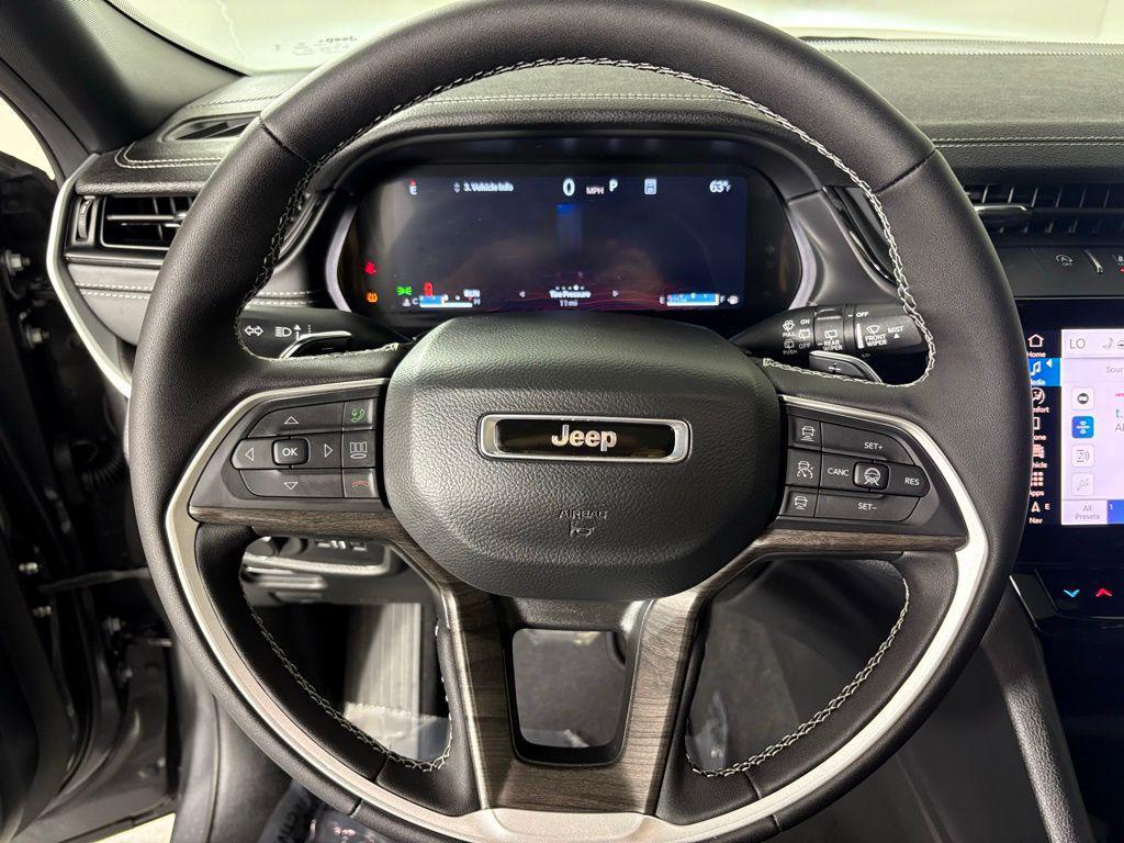new 2026 Jeep Grand Cherokee car, priced at $37,746